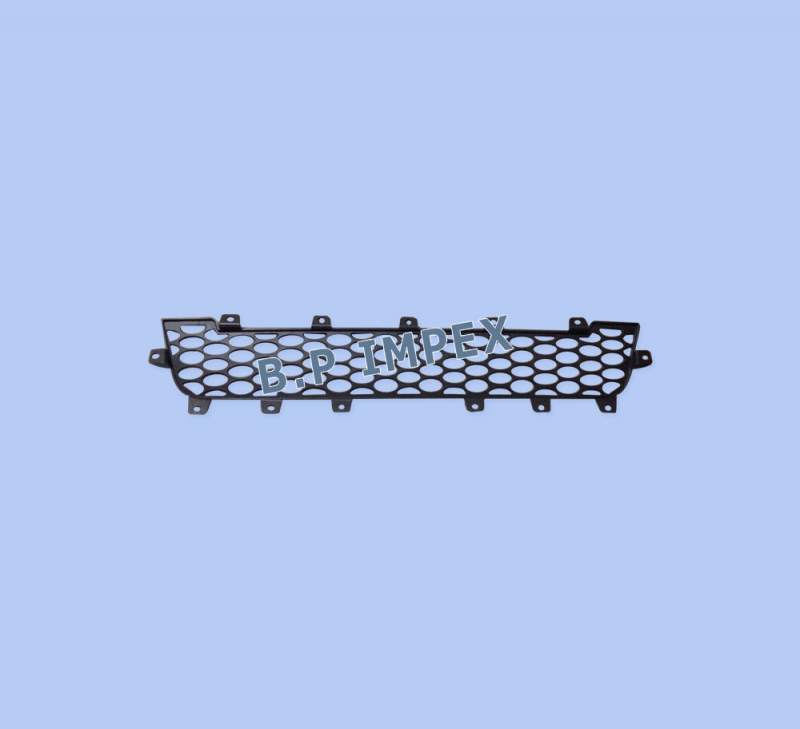 Central Mesh Front Bumper-Refresh